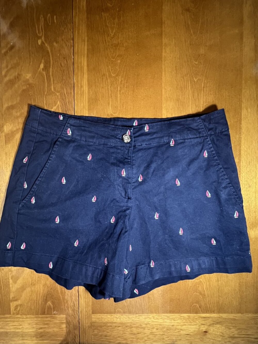 Women’s Navy Nautica Chino Shorts Size 6 EUC (#2122)